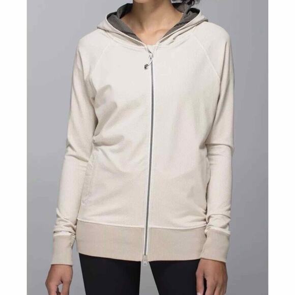 Lululemon Rollin with my Omies Hoodie Size 10 Mojave Tan Terry Back Vented - Picture 7 of 12